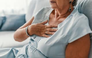 signs of a heart attack in women
