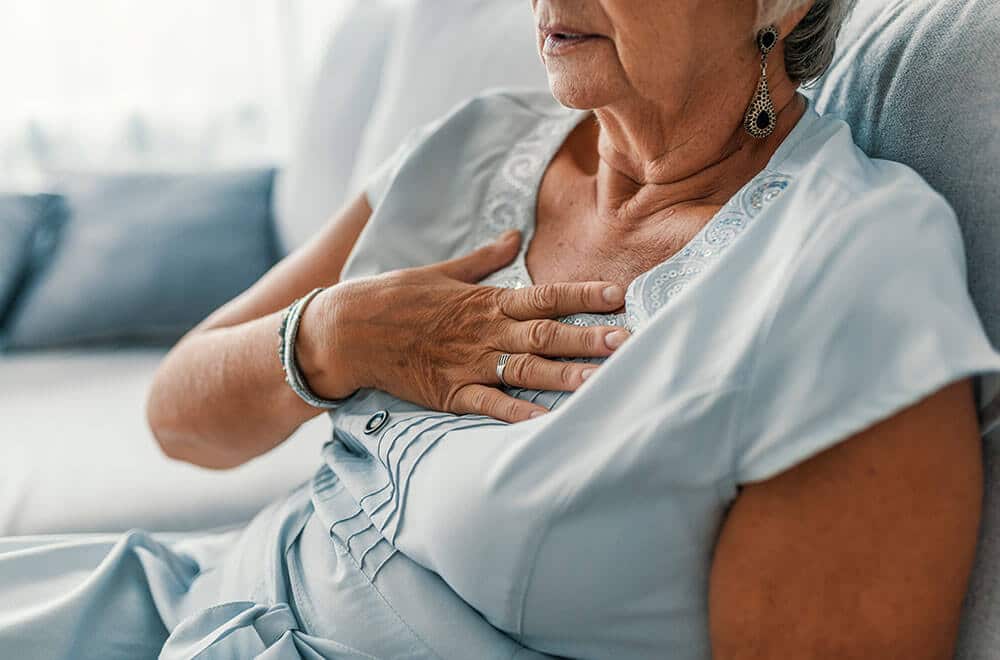 signs of a heart attack in women